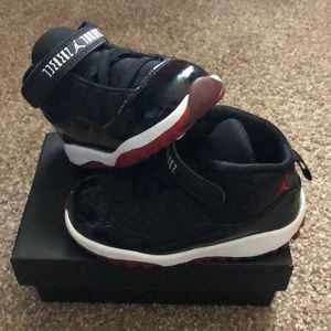 Jordan 11 Retro low BT